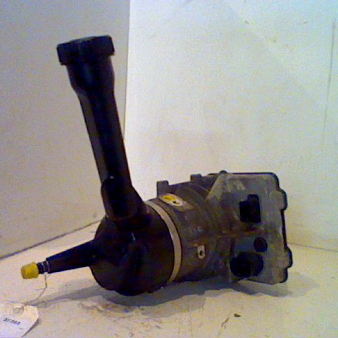 Pompe direction assistee occasion CITROEN C4 I Phase 1 11-2004->07-2008 1.6 HDi 110ch 9684252580 1