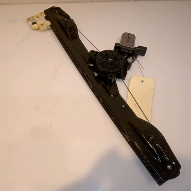 Mecanisme+moteur leve-glace avg occasion FIAT PANDA III Phase 1 01-2012->... 1.2i 69ch 52076550 2