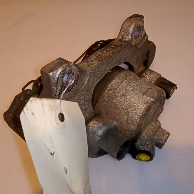 Etrier de frein avant droit occasion FIAT PANDA III Phase 1 01-2012->... 1.2i 69ch 77365813 4