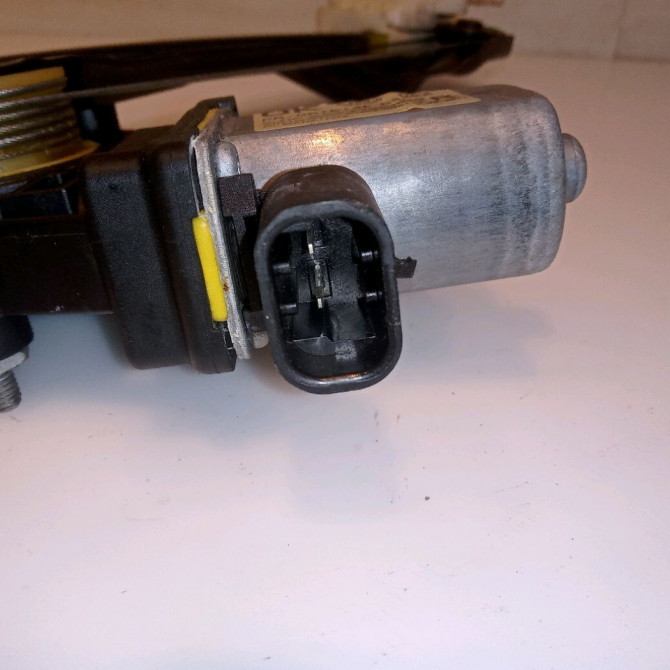 Mecanisme + moteur lève-glace avant droit occasion FIAT PANDA III Phase 1 01-2012->... 1.2i 69ch 52076549 3