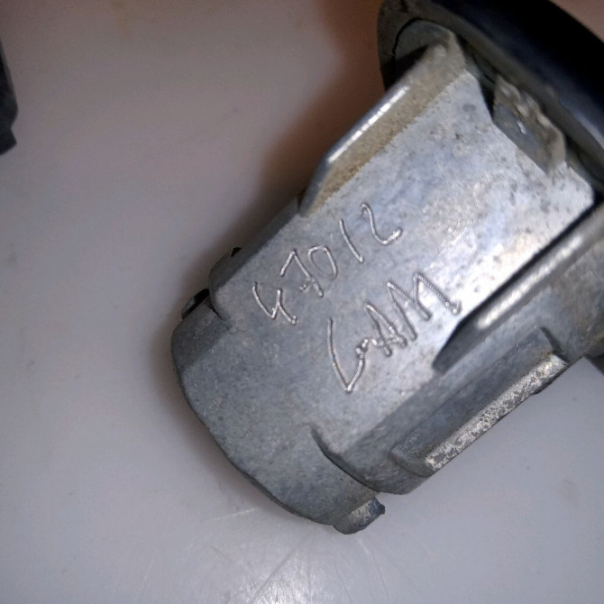 Poignee ext porte arg occasion VOLKSWAGEN GOLF V Phase 1 11-2003->10-2008 1.9 TDI 105ch 1K5837205GRU 3