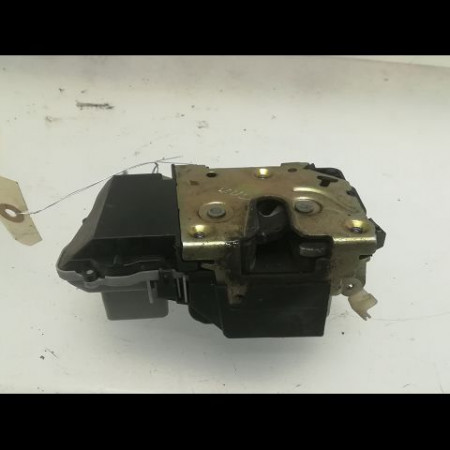 Serrure porte avd occasion CITROEN XSARA PICASSO Phase 1 12-1999->02-2004 1.6 HDi 16v 110ch 9136J3