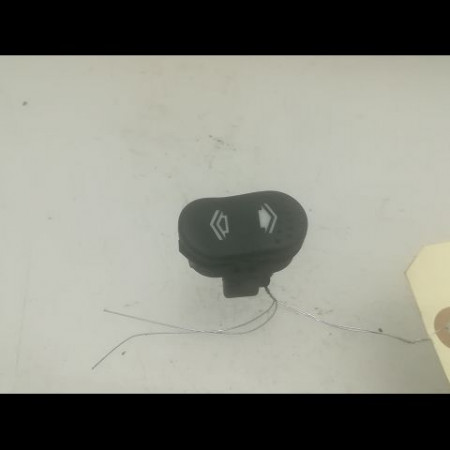 Commande lève-glace porte avant droite occasion FORD FOCUS I Phase 1 10-1998->09-2004 1.8 TDDI 90ch