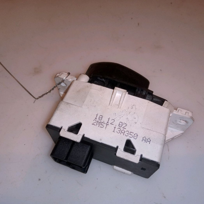 Bouton de warning occasion FORD FOCUS I Phase 1 CLIPPER 10-1998->12-2004 1.8 TDDi 90ch 1140002 2