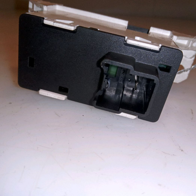 Bouton de warning occasion FORD FOCUS I Phase 1 CLIPPER 10-1998->12-2004 1.8 TDDi 90ch 1140002 3