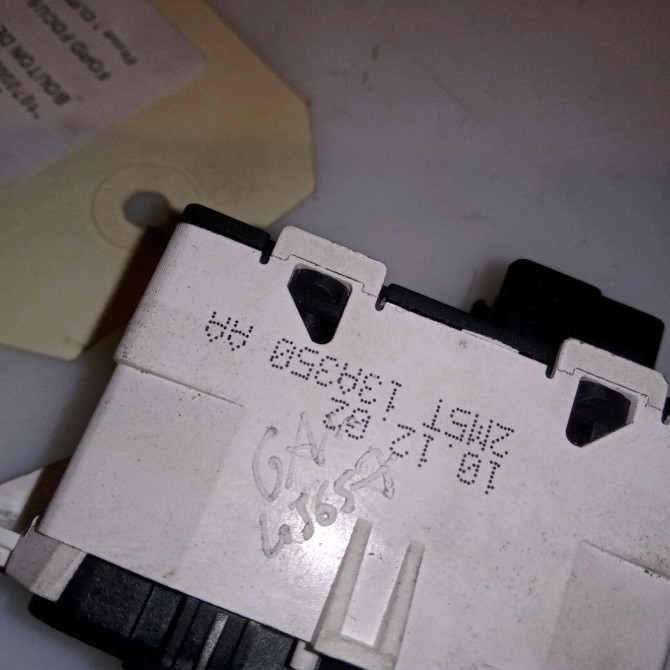 Bouton de warning occasion FORD FOCUS I Phase 1 CLIPPER 10-1998->12-2004 1.8 TDDi 90ch 1140002 4