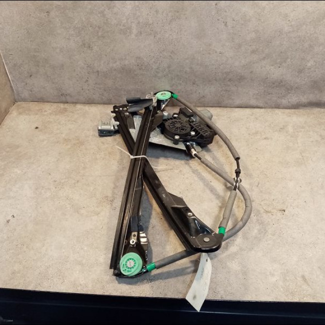 Mecanisme+moteur leve-glace avg occasion FORD FOCUS II Phase 2 01-2008->12-2010 1331617 1