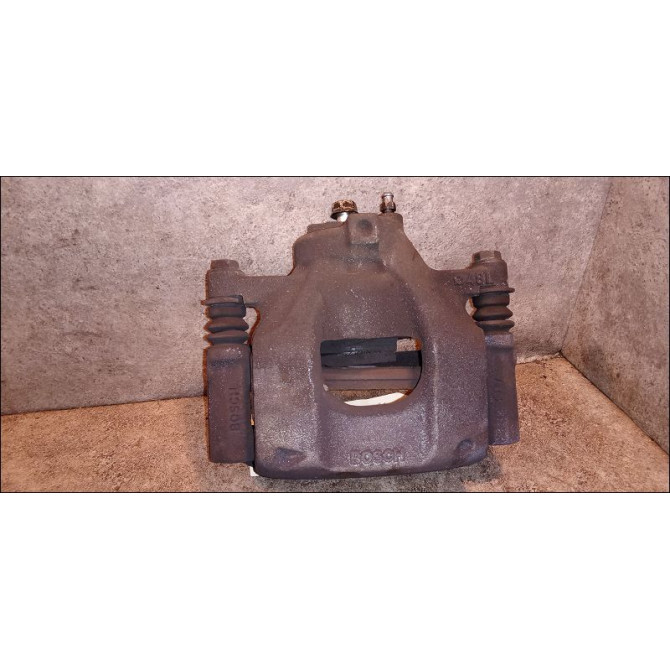 Etrier de frein avant gauche occasion TOYOTA AYGO I Phase 2 01-2009->06-2012 1.0 VVTI 477500H010 2