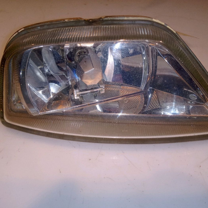 Phare antibrouillard avant gauche occasion FORD FOCUS I Phase 1 CLIPPER 10-1998->12-2004 1.8 TDDi 90ch 1306253 1