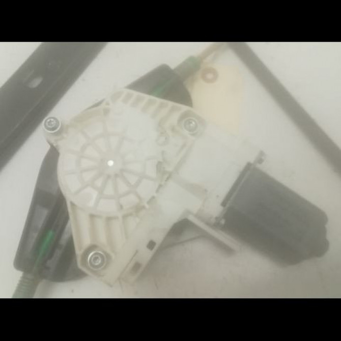 Mecanisme + moteur lève-glace avant droit occasion AUDI A4 III Phase 1 01-2008->10-2011 2.0 TDi 143ch 8K0837462C 2