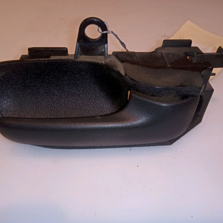 Poignee int porte ard occasion TOYOTA AYGO I Phase 1 04-1995->04-1999 1.0 VVTI 68ch 692050D060B3