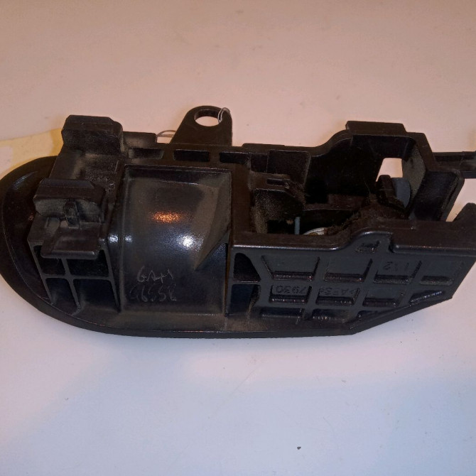 Poignee int porte arg occasion TOYOTA AYGO I Phase 1 04-1995->04-1999 1.0 VVTI 68ch 692060D060B3 2