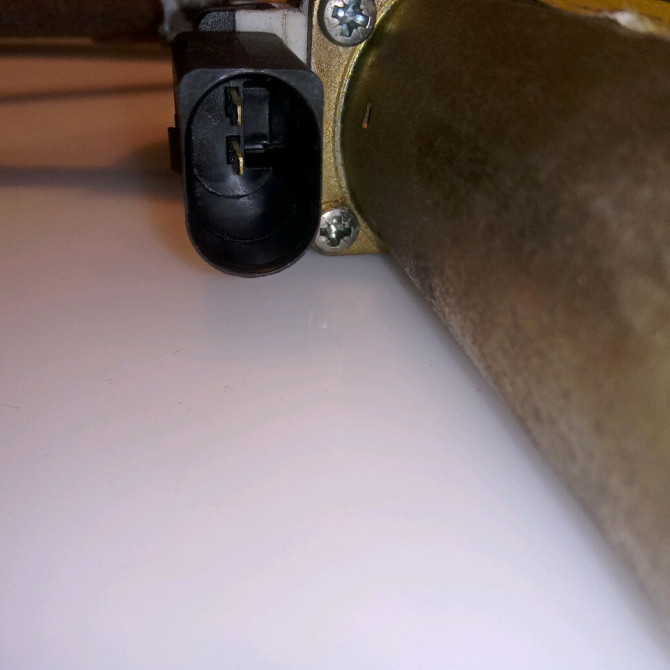 Mecanisme + moteur lève-glace avant droit occasion FORD FOCUS I Phase 1 10-1998->09-2004 1.8 TDDI 90ch 1331612 3