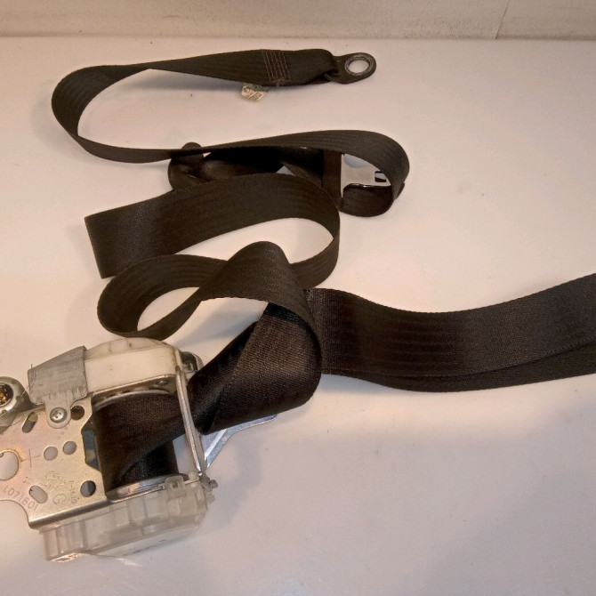 Ceinture avant gauche occasion TOYOTA AYGO I Phase 1 04-1995->04-1999 1.0 VVTI 68ch 732200H021C3 2