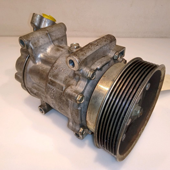 Compresseur air conditionne occasion RENAULT TWINGO II Phase 2 12-2011->12-2014 1.2i 16v 75ch 2