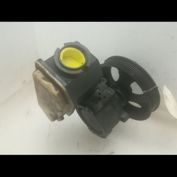 Pompe direction assistee occasion OPEL VECTRA II Phase 1 11-1995->02-1999 1.6i 16v 90501831 2