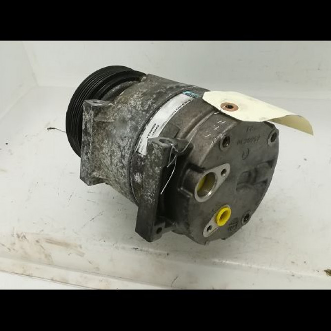 Compresseur air conditionne occasion RENAULT SCENIC I Phase 2 08-1999->06-2003 1.9dCi Pack Clim 926005849R 2
