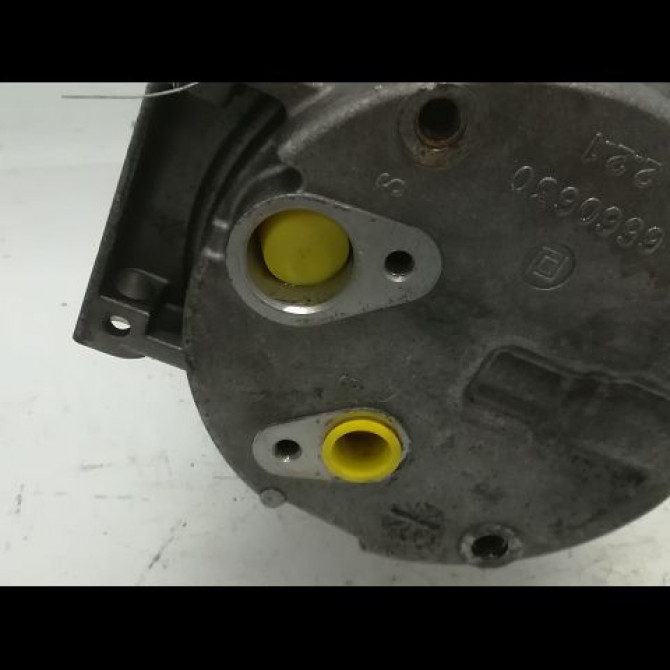 Compresseur air conditionne occasion RENAULT SCENIC I Phase 2 08-1999->06-2003 1.9dCi Pack Clim 926005849R 4