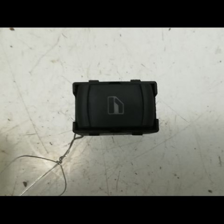 Commande leve-glace porte arrière gauche occasion VOLKSWAGEN PASSAT IV Phase 2 10-2000->03-2005 1.9 TDI 100ch 3B0959855B01C