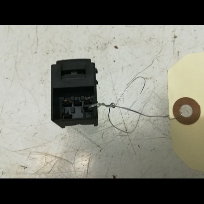 Commande leve-glace porte arrière gauche occasion VOLKSWAGEN PASSAT IV Phase 2 10-2000->03-2005 1.9 TDI 100ch 3B0959855B01C 2