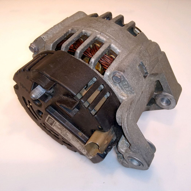 Alternateur occasion RENAULT SCENIC I Phase 2 08-1999->06-2003 1.9 DCI 100ch 7711134894 2