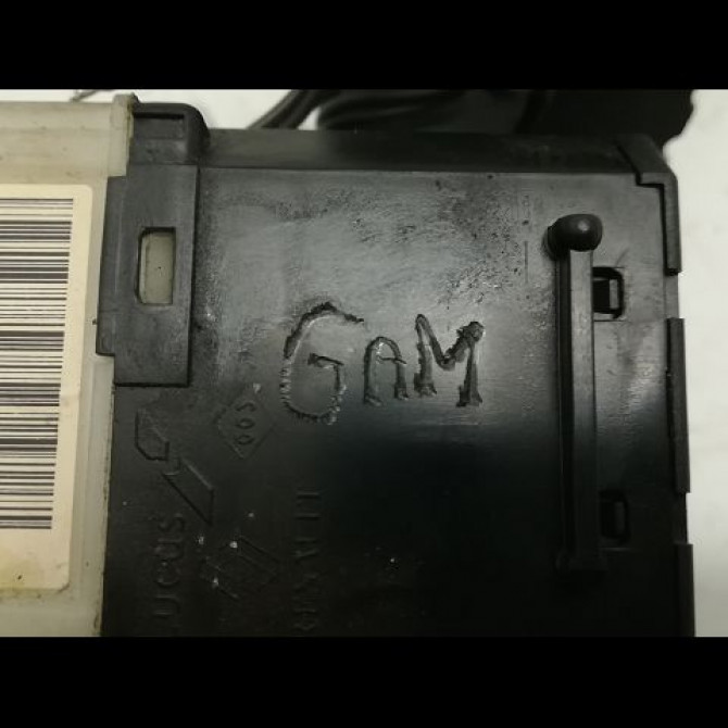 Commande essuie glace occasion RENAULT SCENIC I Phase 2 08-1999->06-2003 7701047256 5