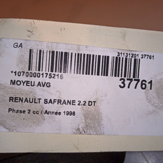 Moyeu avg occasion RENAULT SAFRANE Phase 2 09-1996->08-2000 2.2 DT 8200052170 4