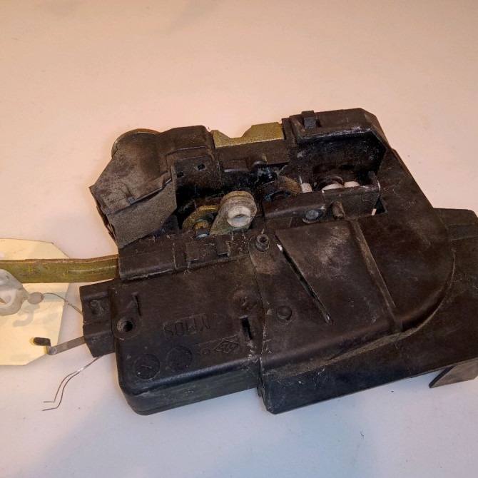 Serrure porte ard occasion RENAULT SAFRANE Phase 2 09-1996->08-2000 2.2 DT 7701036105 2
