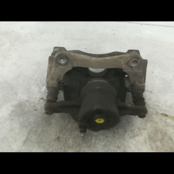 Etrier de frein avant droit occasion TOYOTA AVENSIS II Phase 2 BREAK 08-2006->11-2009 2.0 D-4D 126ch 4773005060 2