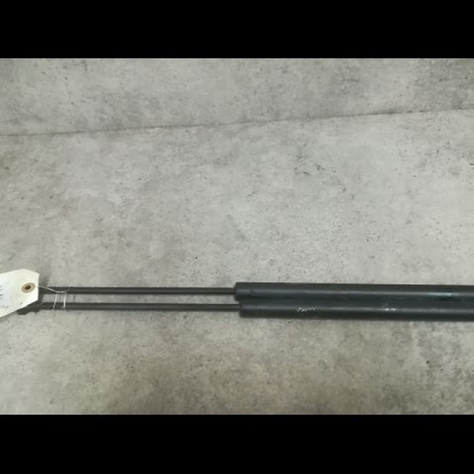 Verin droit hayon occasion PEUGEOT 206 + Phase 1 03-2009->05-2013 1.4i 75ch 8731E6 1