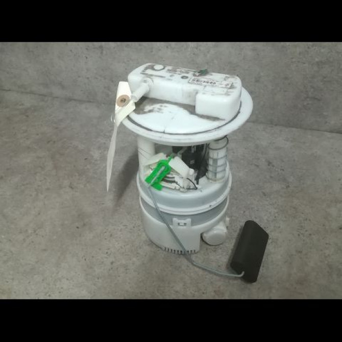 Pompe à carburant immergée occasion DACIA SANDERO I Phase 1 06-2008->10-2012 1.4 MPI 75ch 172024388R 1
