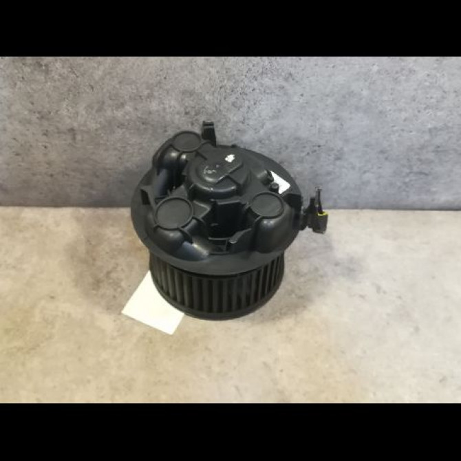Ventilateur de chauffage occasion DACIA SANDERO I Phase 1 06-2008->10-2012 1.5 DCI 70ch 6001547691 1