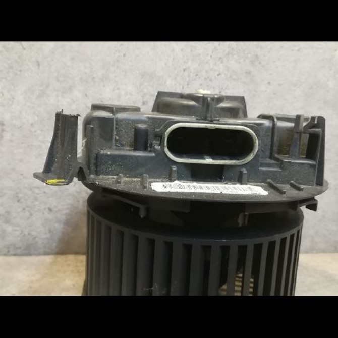 Ventilateur de chauffage occasion DACIA SANDERO I Phase 1 06-2008->10-2012 1.5 DCI 70ch 6001547691 2