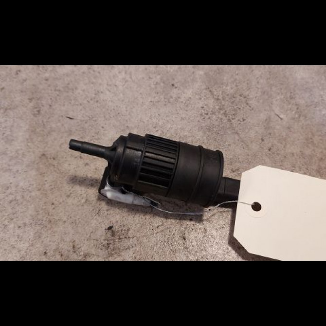 Pompe lave-glace avant occasion RENAULT TWINGO I Phase 3 08-2000->06-2007 1.2i 16v 7700430702 2