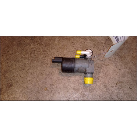 Pompe lave-glace avant occasion RENAULT CLIO CAMPUS II Phase 2 07-2009->12-2012 1.5 DCI 65ch 7700430702