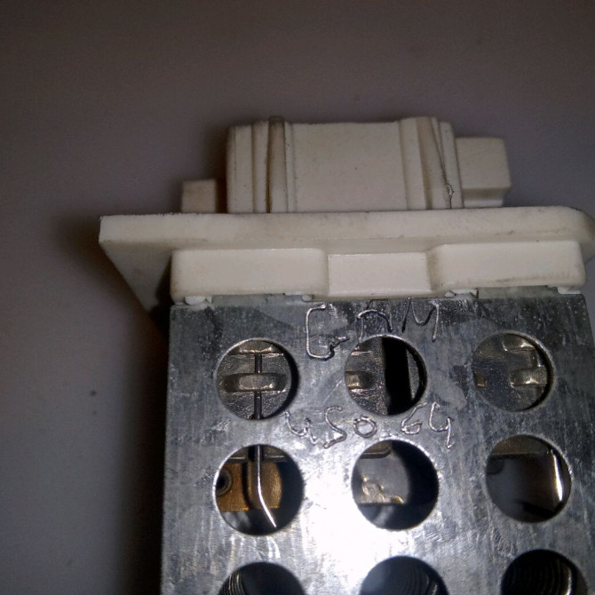 Resistance de chauffage occasion PEUGEOT 206 + Phase 1 03-2009->05-2013 1.1i 60ch 6450NX 4