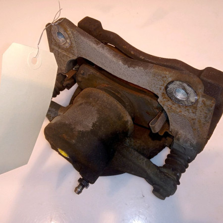 Etrier de frein avant gauche occasion TOYOTA AVENSIS II phase 1 05-2003->08-2006 115 D-4D 4775005060