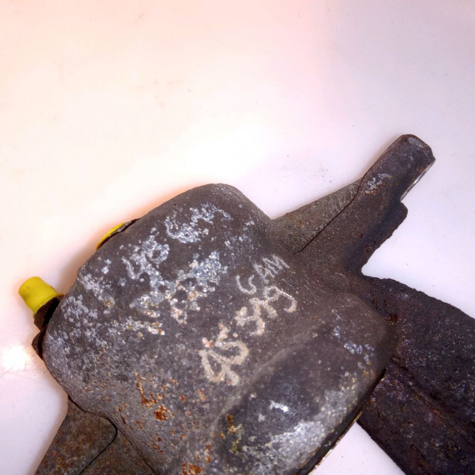 Etrier de frein avant gauche occasion TOYOTA COROLLA VERSO II Phase 1 05-2004->06-2007 136 D-4D 4775005060 3