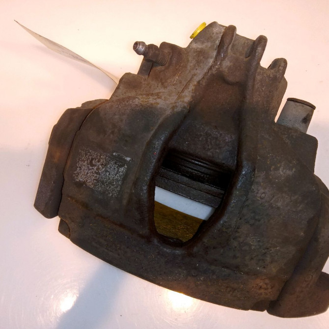 Etrier de frein avant droit occasion PEUGEOT 308 I Phase 1 09-2007->03-2011 2.0 HDI 16v 136ch 4400T3 3