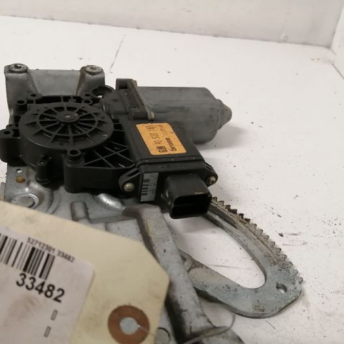 Mecanisme+moteur leve-glace avg occasion OPEL CORSA I 90444381 2