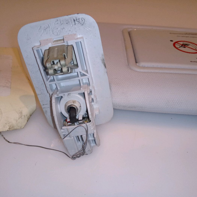 Pare-soleil droit occasion PEUGEOT 208 208 Phase 1 2012-03-01->2015-09-30 1.6 E-HDI 92ch 16126010PR 3