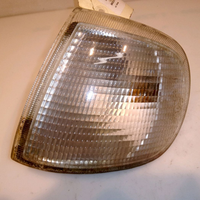 Clignotant gauche occasion SKODA FELICIA 1