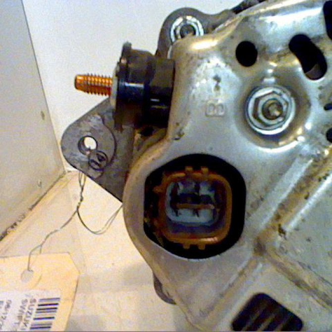 Alternateur occasion SUZUKI SWIFT III Phase 1 03-2005->09-2011 1.3 DDIS 70ch 3140080J00 3