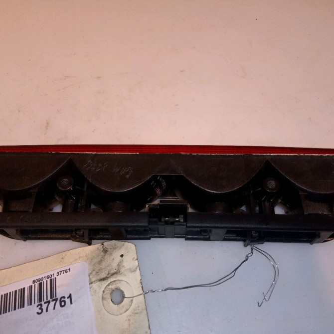 Feux stop supplementaire occasion RENAULT SAFRANE Phase 2 09-1996->08-2000 2.2 DT 7700847097 2