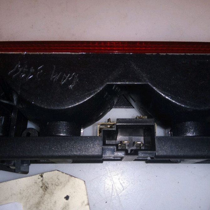 Feux stop supplementaire occasion RENAULT SAFRANE Phase 2 09-1996->08-2000 2.2 DT 7700847097 3