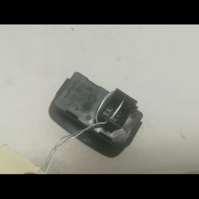 Commande leve-glace porte arrière gauche occasion CITROEN C4 PICASSO I Phase 1 01-2007->10-2013 1.6 HDi 16v 110ch 6554YJ 2