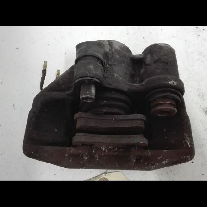 Etrier de frein avant droit occasion CITROEN AX Phase 1 01-1987->06-1991 1.1i 2