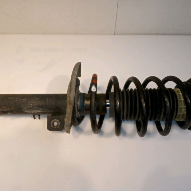 Amortisseur avant droit occasion PEUGEOT 207 CC Phase 1 03-2007->... 1.6 HDI 112ch 5202YT 3