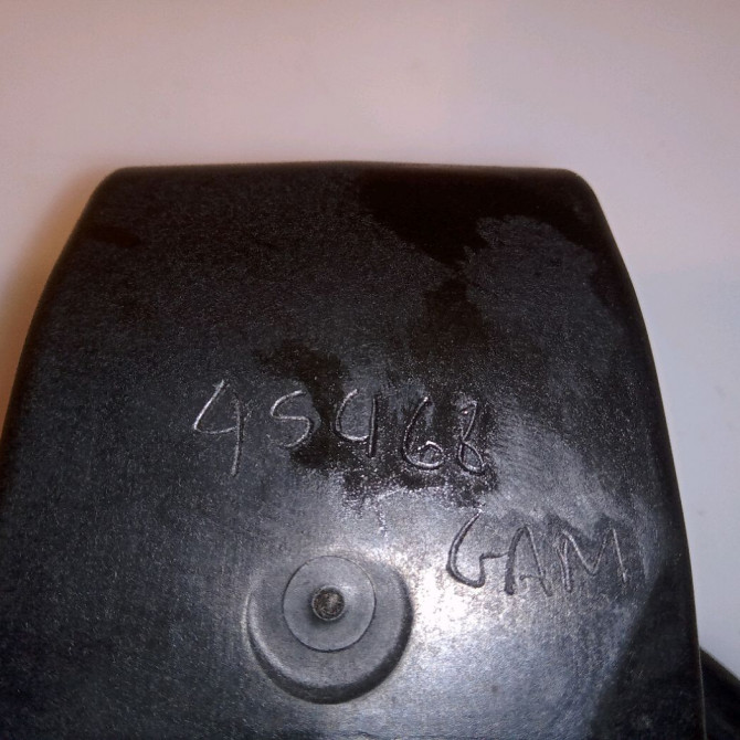 Volet de trappe carburant occasion PEUGEOT 207 CC Phase 1 03-2007->... 1.6 HDI 112ch 1517E6 4