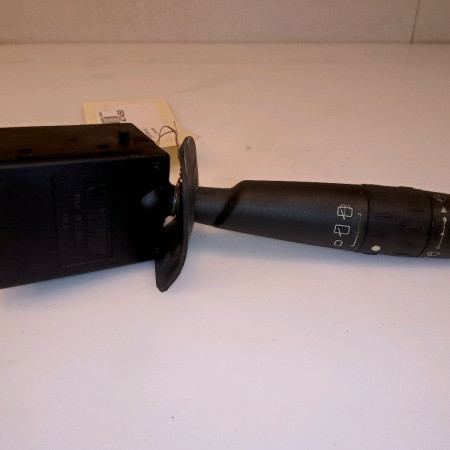 Commande essuie glace occasion CITROEN XSARA Phase 1 02-1998->09-2000 1.8i 6239H5